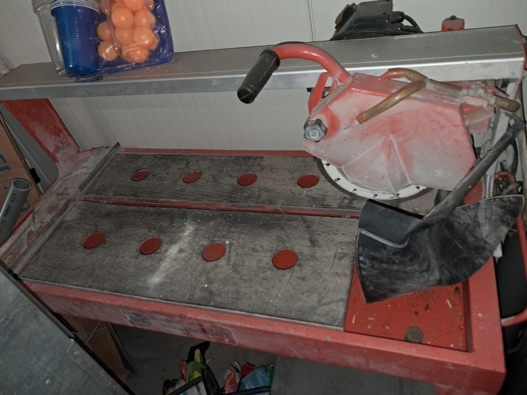 Tegel zaagmachine, Ophalen of Verzenden, 1200 watt of meer, Bandschuurmachine