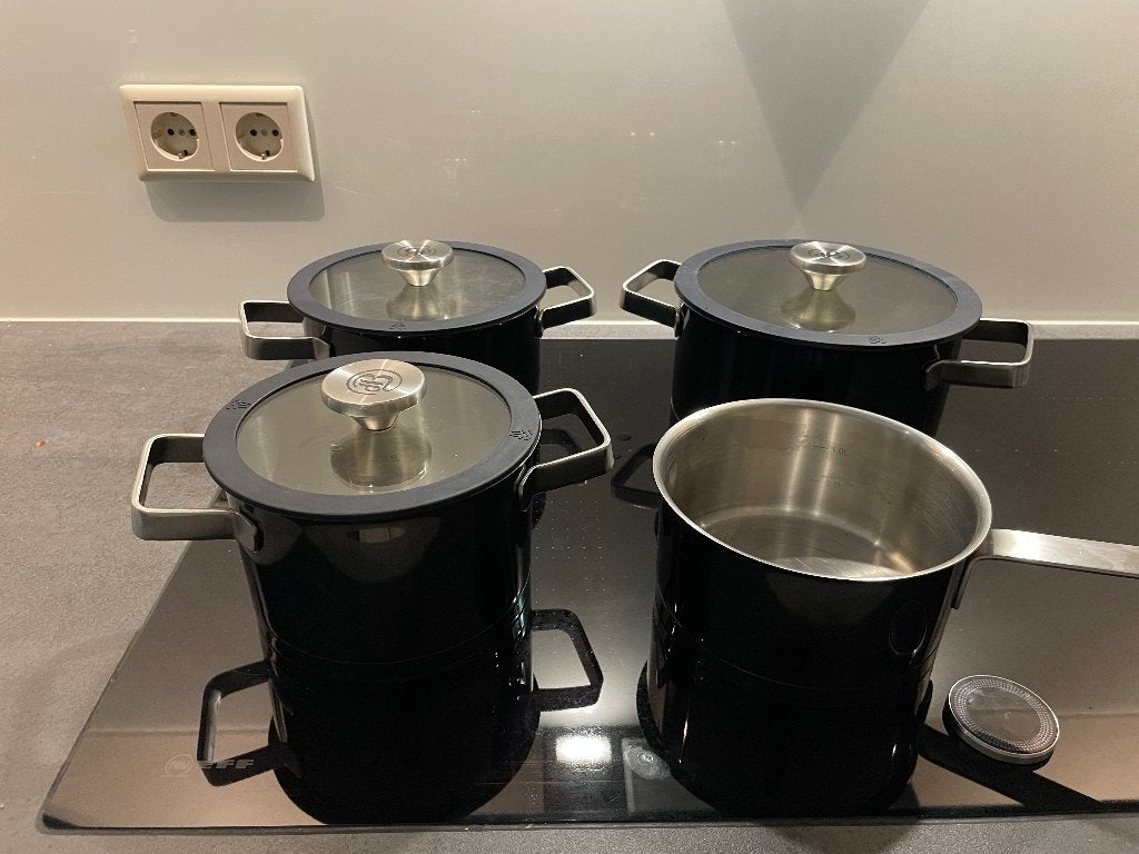 Pannenset, Ophalen, Gebruikt, Met handvatten, Pannenset