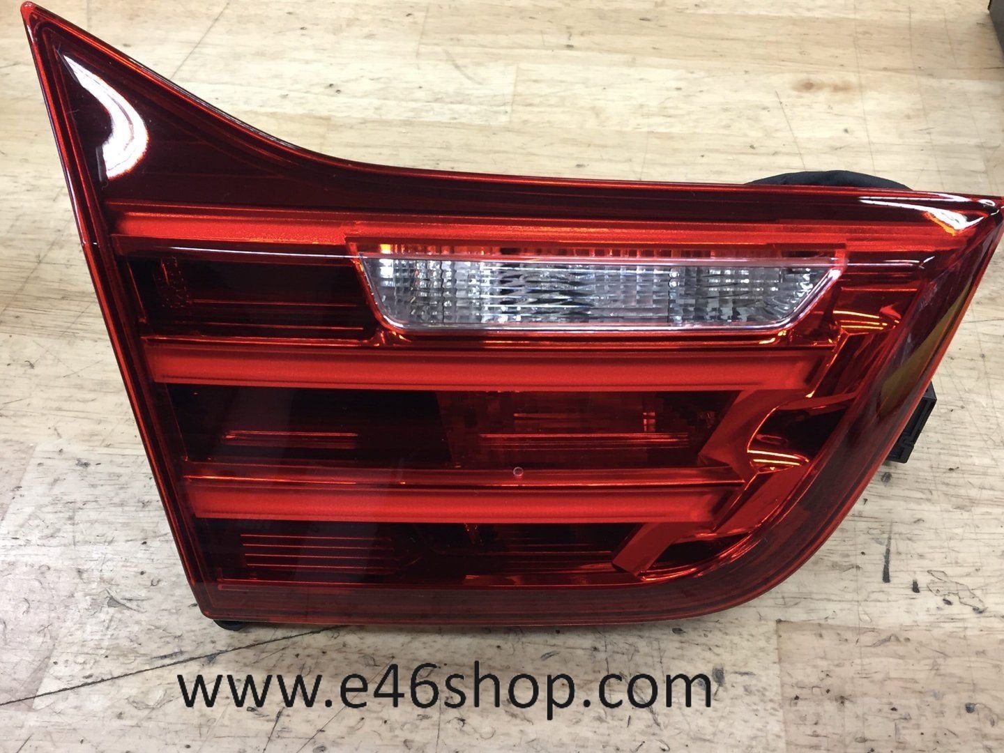 Achterlicht links  BMW 4 serie F32 F33 F83 F36 OE 6321729610, -, -, Nieuw, Ophalen of Verzenden