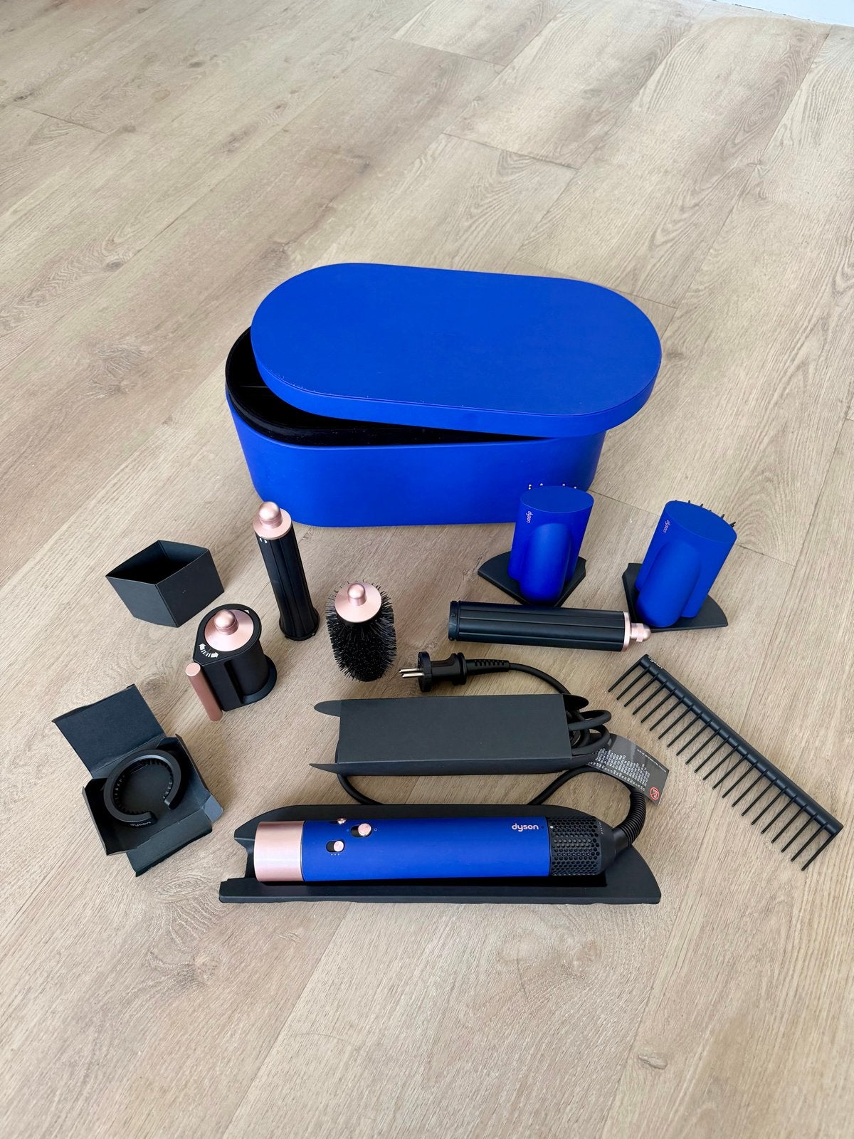 Dyson Airwrap Complete Long in Pruisisch Blauw/Koper - Nieuw, Ophalen of Verzenden, Nieuw, Haarverzorging