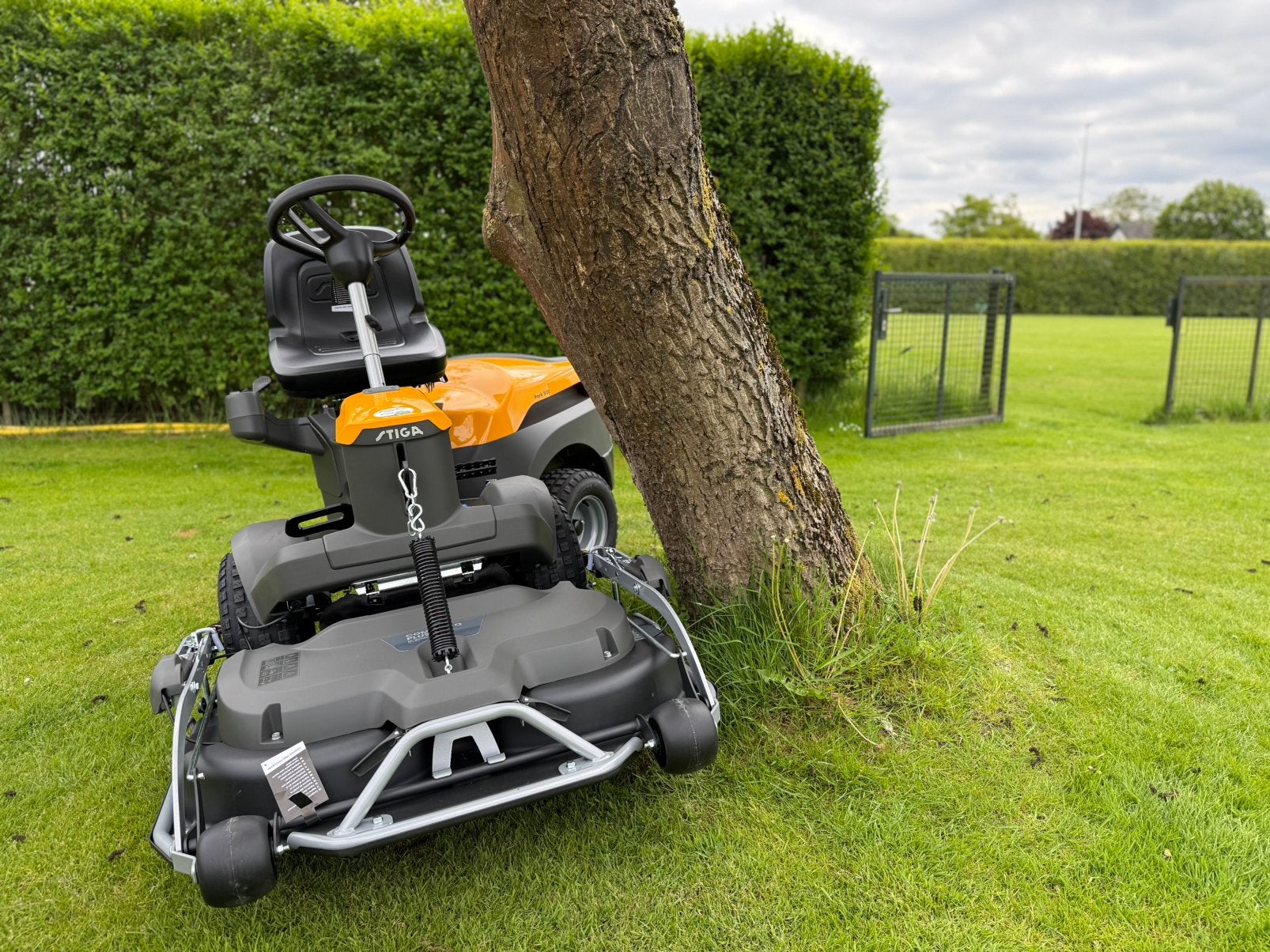 Stiga park 500 met stuurbekrachtiging nieuw!, Tuin en Terras, Zitmaaiers, Ophalen, Nieuw, Mulchfunctie, 90 tot 120 cm