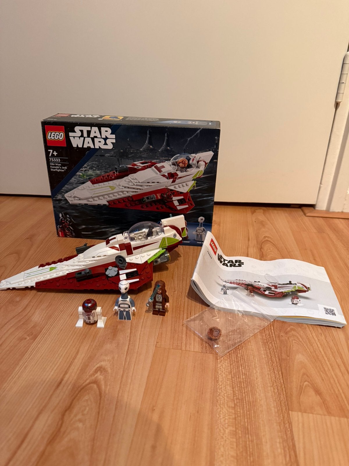Complete Lego Star Wars Jedi Starfighter set in top staat!, Verzamelen, Ophalen of Verzenden, Zo goed als nieuw, Actiefiguurtje