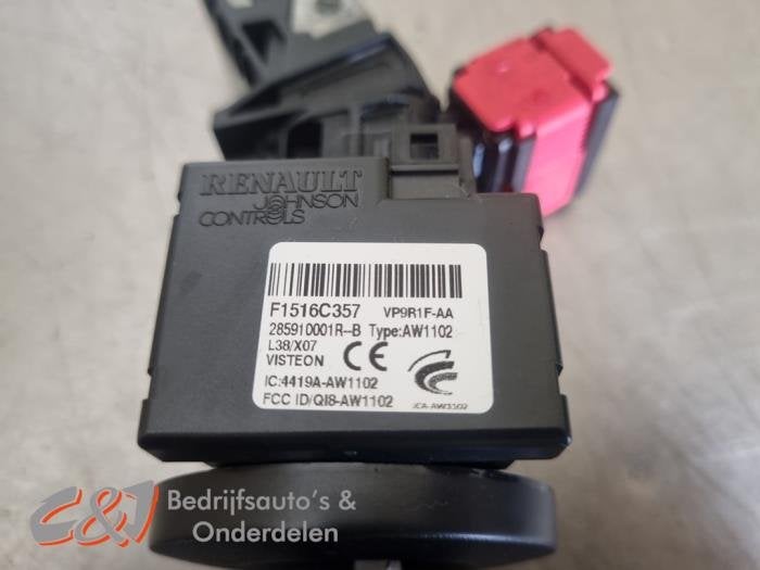 Kontaktslot + Sleutel van een Renault Express, Gebruikt, -, Renault, -