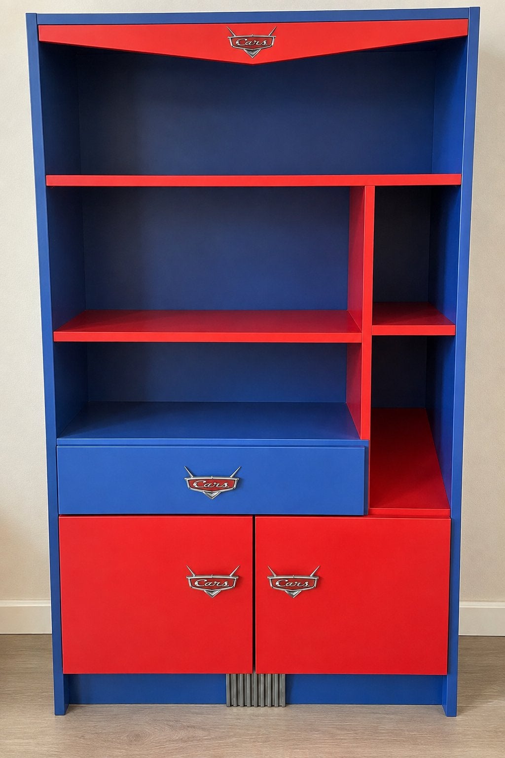 Zeer mooie unieke disney cars kast, 50 tot 70 cm, 105 cm of meer, Ophalen of Verzenden, 100 cm of meer