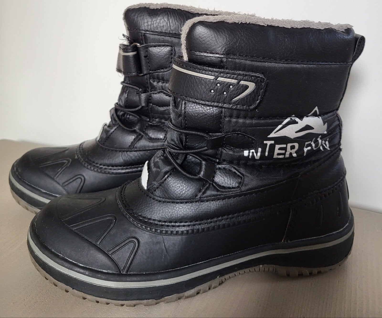 Winter Fun Kinder Snowboots – Maat 34, Gebruikt, Jongen of Meisje, Ophalen of Verzenden, Laarzen
