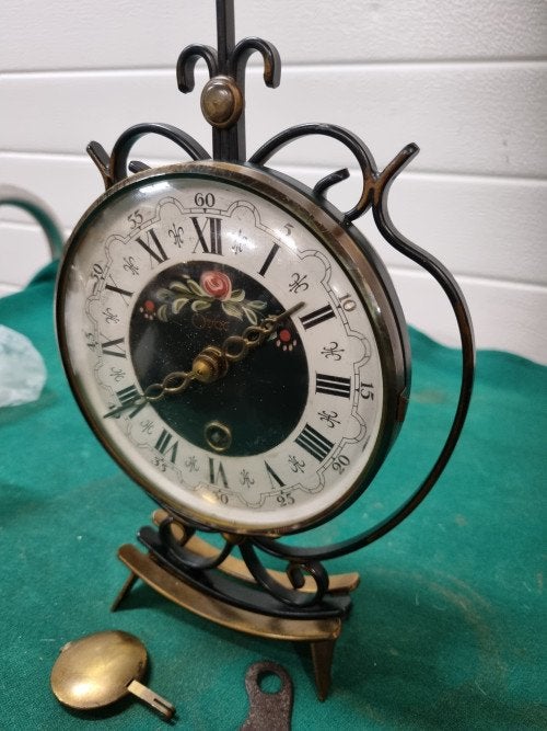 orfac klok tafelmodel met sleutel, Ophalen of Verzenden, 'T Olde Gre-j, Info@toldegrej.nl, Endepoelstraat 20f Didam