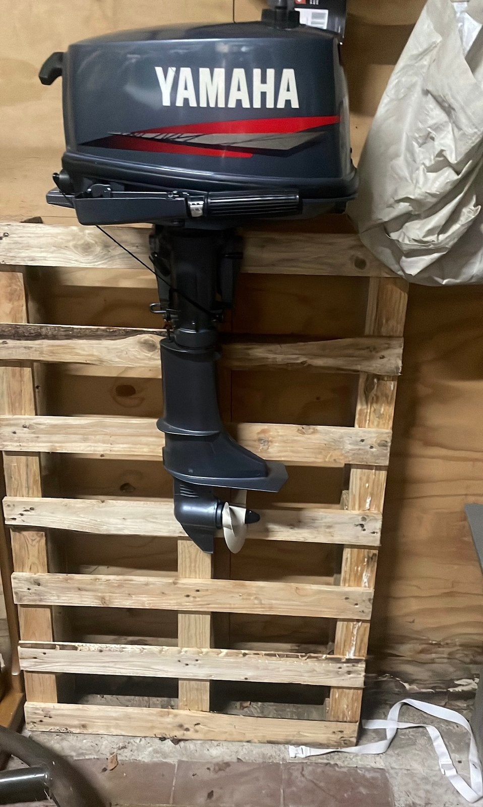 Yamaha 4 pk 2takt, Kinderen en Baby's, Kinderkleding | Schoenen en Sokken, Ophalen, Zo goed als nieuw, Jongen of Meisje, Laarzen