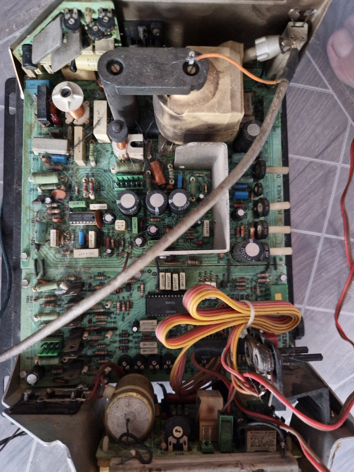 Hantarex MTC 900 Monitor Chassis - Ongetest (Retro Arcade), Gaming, Ophalen of Verzenden, Overige typen, Onbekend