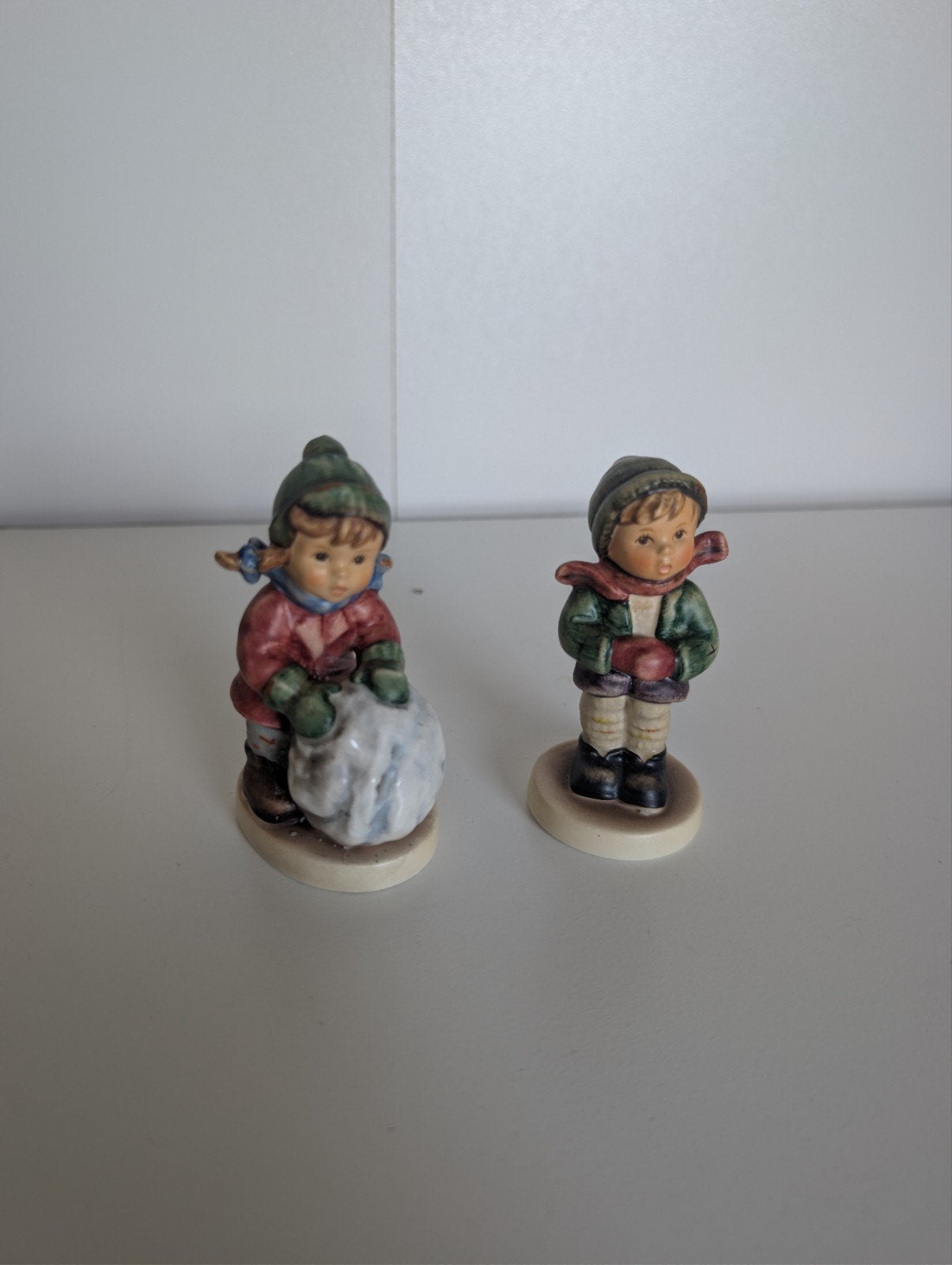 Goebel Hummel Beeldjes - Winterkinderen (2005), Ophalen of Verzenden