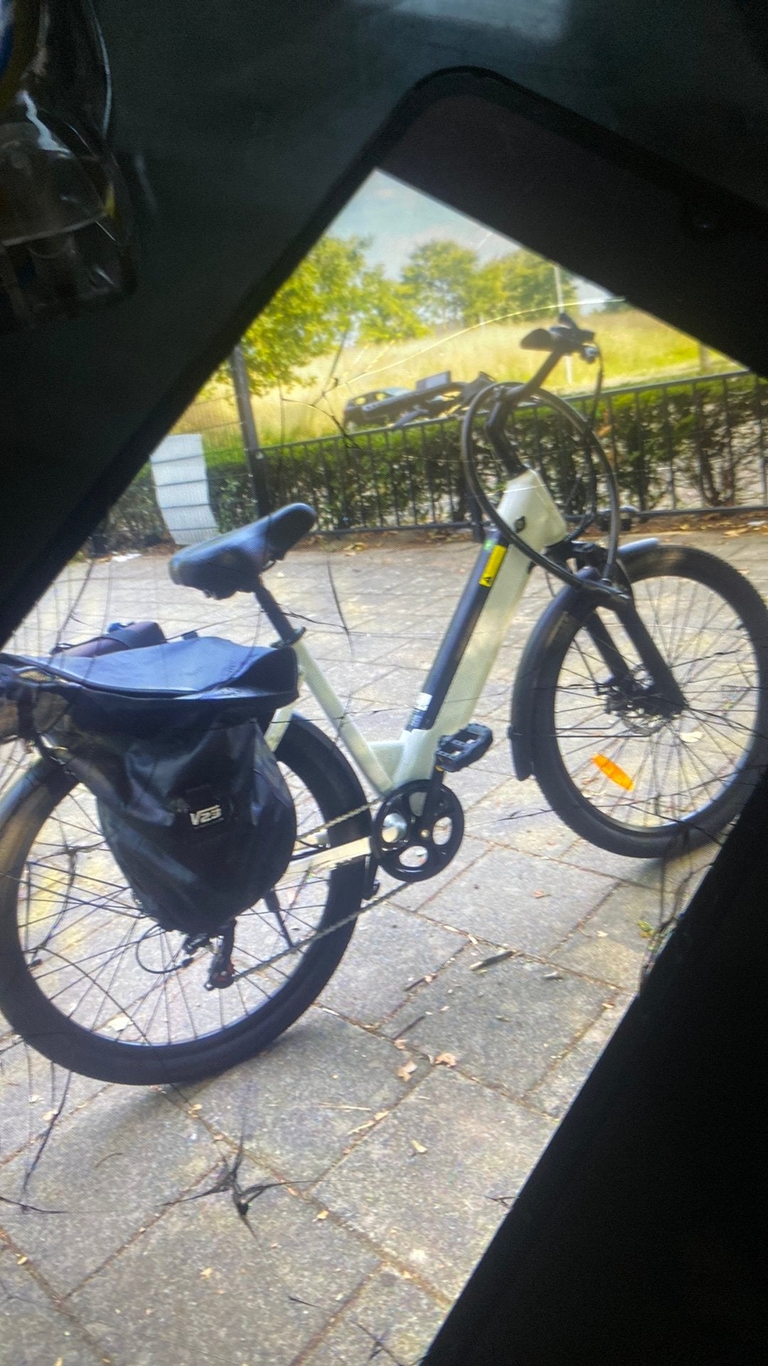 Stijlvolle e-bike met tassen - Ideaal voor woon-werkverkeer, Fietsen en Brommers, Elektrische fietsen, Overige merken, Ophalen of Verzenden