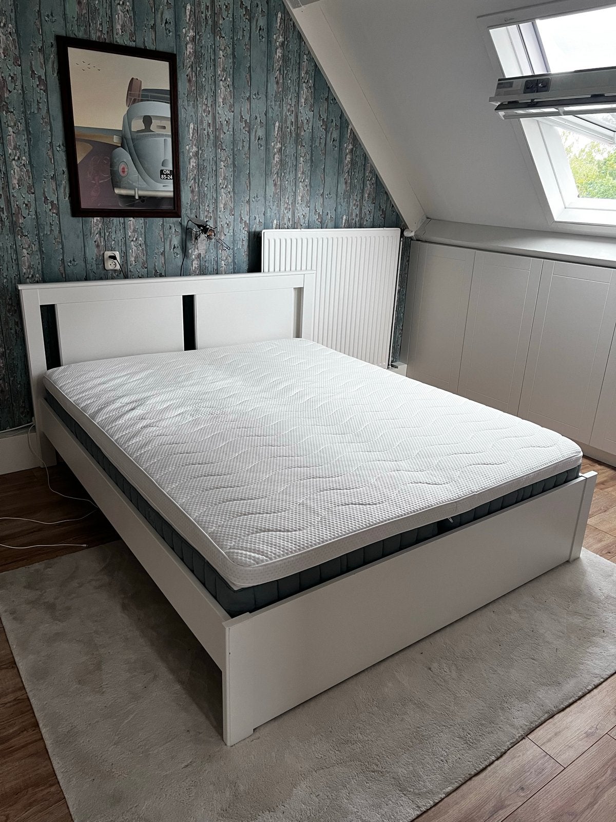 IKEA Songesand bed 160x200 met matrassen en lattenbodems, Ophalen, Gebruikt, Wit, Tweepersoons