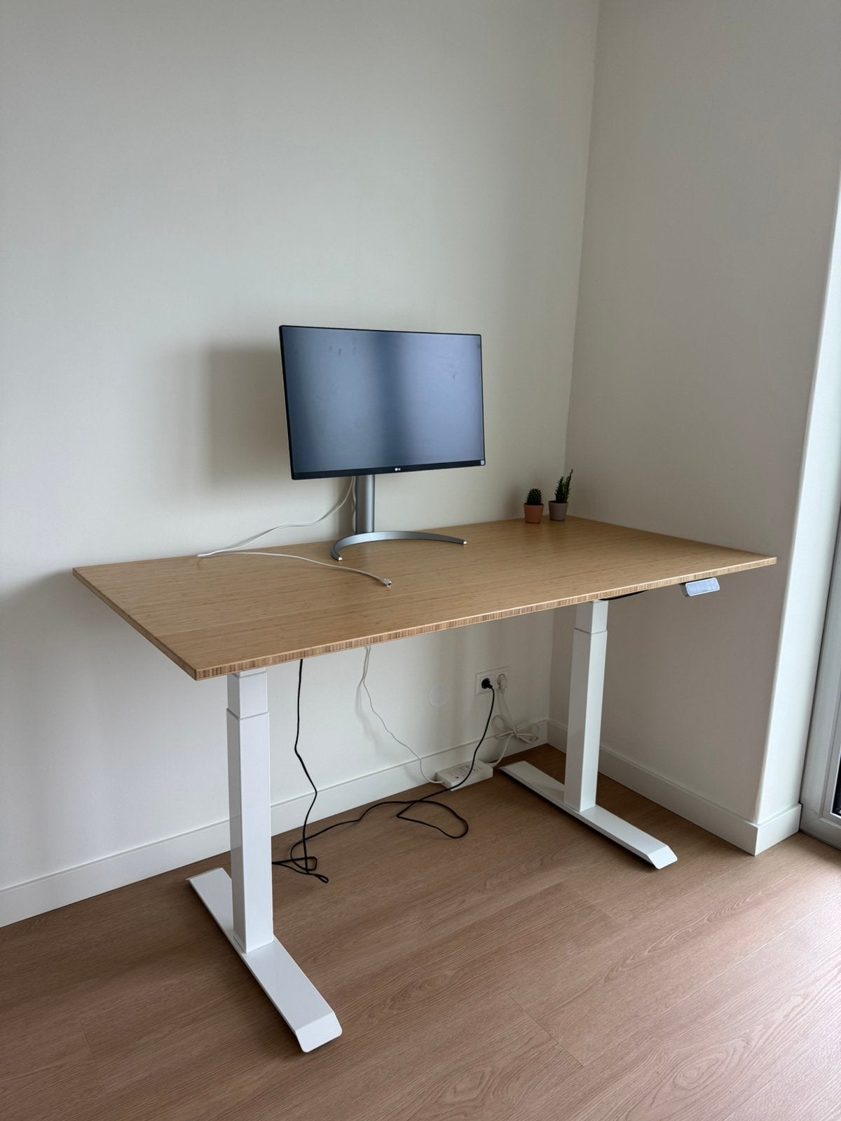 160x80 standing desk Flexispot - bamboo, Ophalen of Verzenden, Zo goed als nieuw