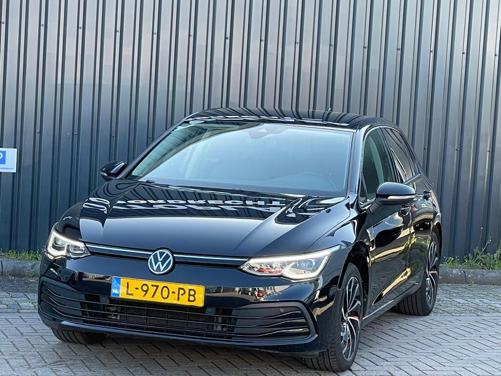 Volkswagen Golf 1.0 TSI Life Business |MEMORY|VIRTUAL| ACC|P, Voorwielaandrijving, Adaptive Cruise Control, Gebruikt, Euro 6