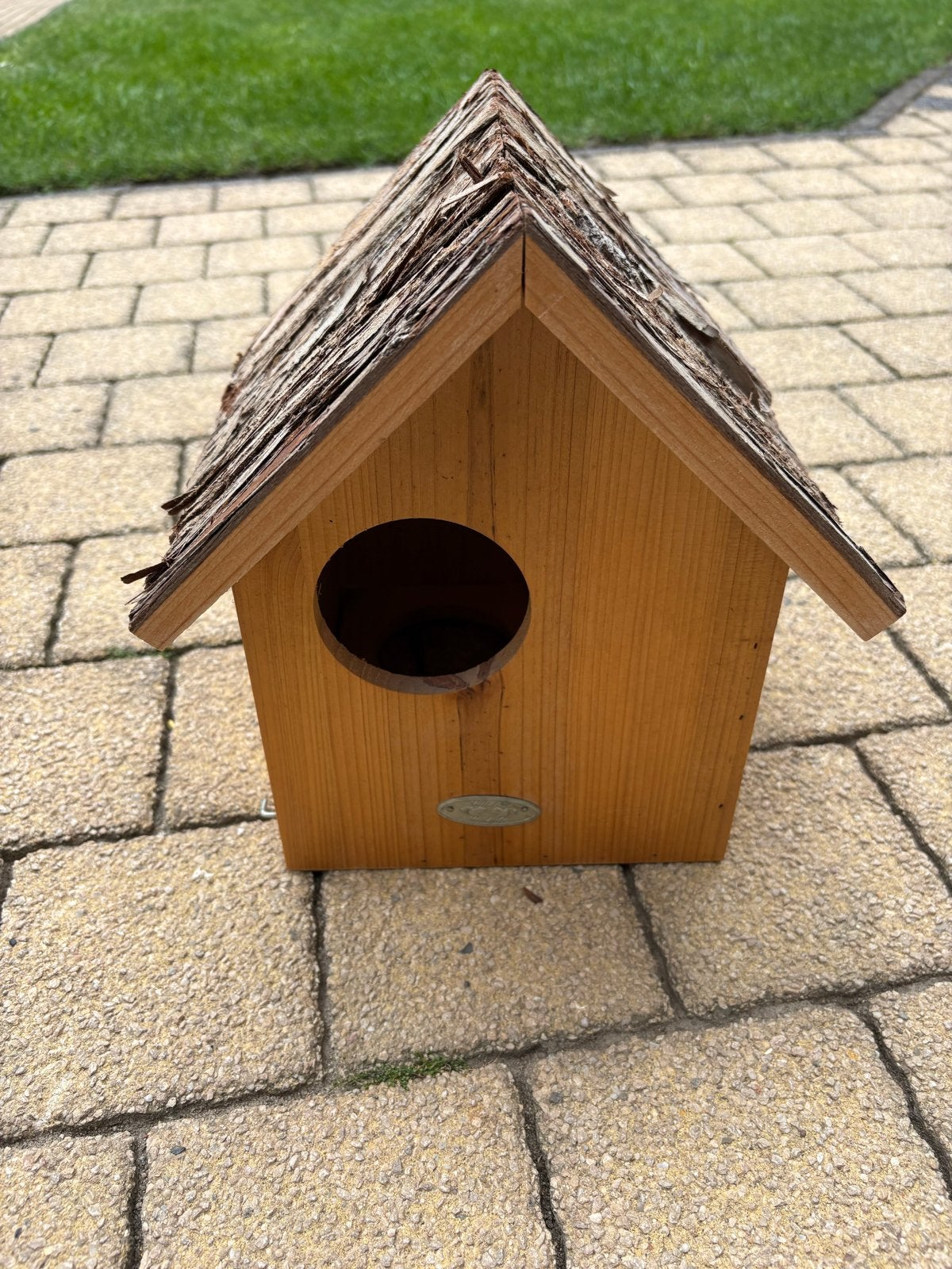 Houten eekhoornhuisje met schorsdak, Ophalen of Verzenden, Zo goed als nieuw