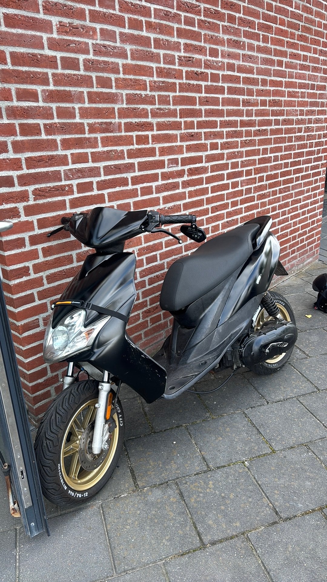 Yamaha jog r 70cc, Ophalen of Verzenden, Gebruikt, Maximaal 25 km/u