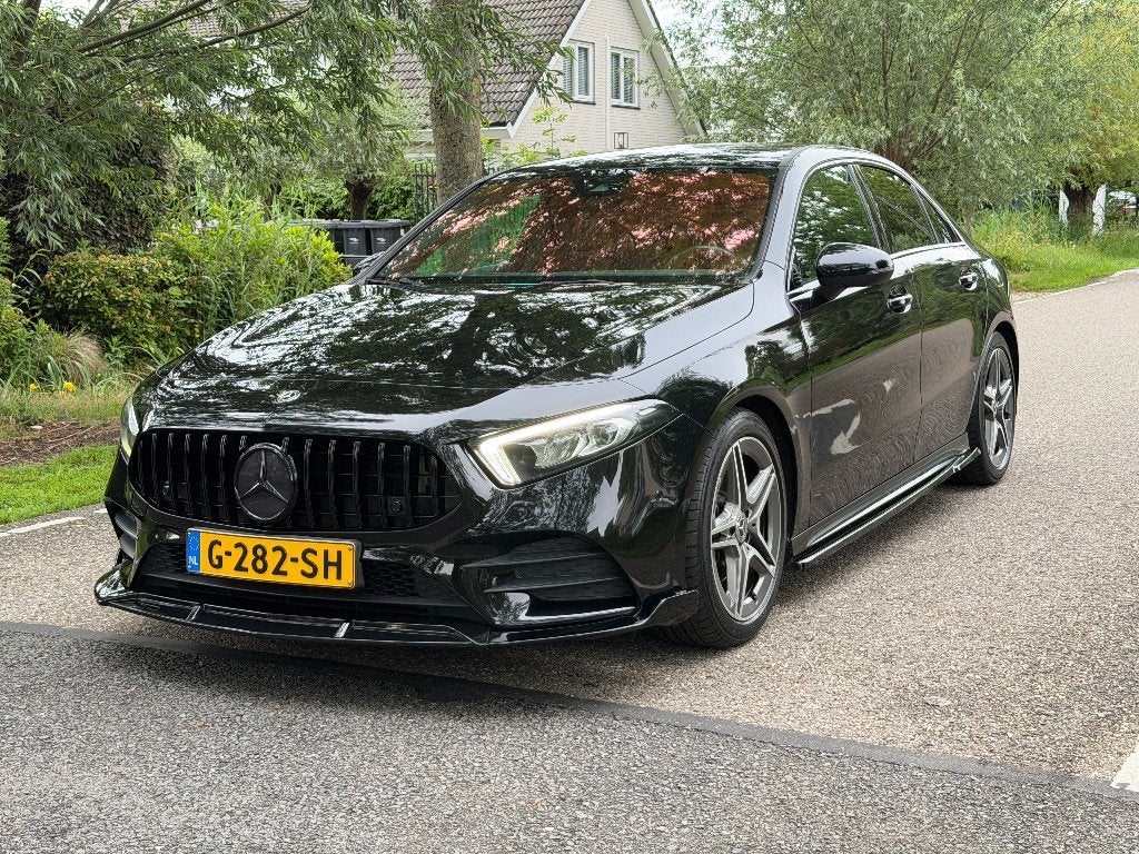 Mercedes-Benz A-Klasse A 200 163pk 7G-DCT 2019 Zwart, Auto's, Mercedes-Benz, Zwart, 4 cilinders, Origineel Nederlands, Bedrijf