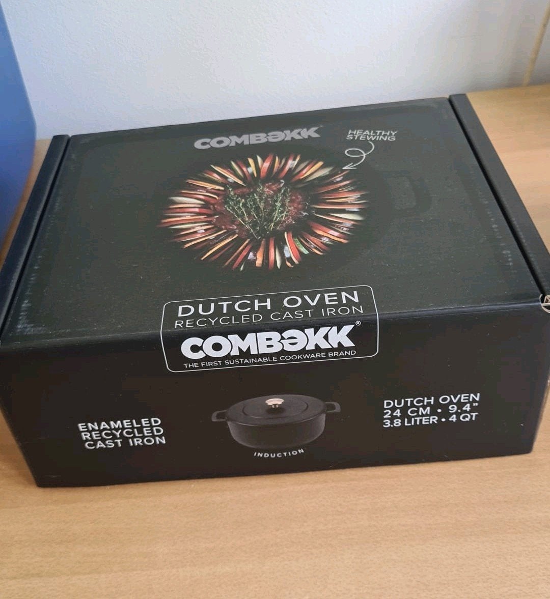 Combekk dutch oven 24 cm. nieuw, Huis en Inrichting, Keuken | Potten en Pannen, Ophalen, Overige materialen, Overige typen, Nieuw