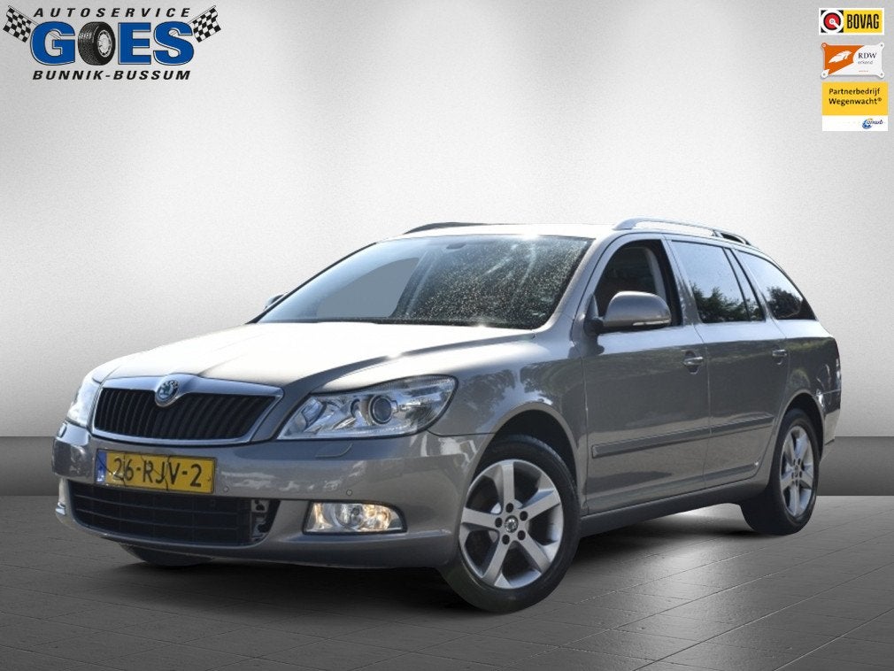 Skoda Octavia Combi 1.2 TSI Elegance Bns (bj 2011), Auto's, Keurmerk '100% Onderhouden', Euro 5, Gebruikt, 4 cilinders
