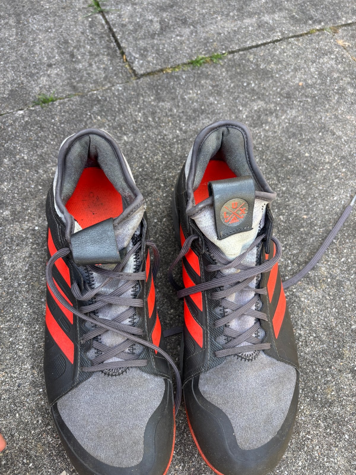 Adidas hockey schoenen maat 42 / 8,5, Ophalen of Verzenden, Gedragen, Overige kleuren, Sneakers of Gympen