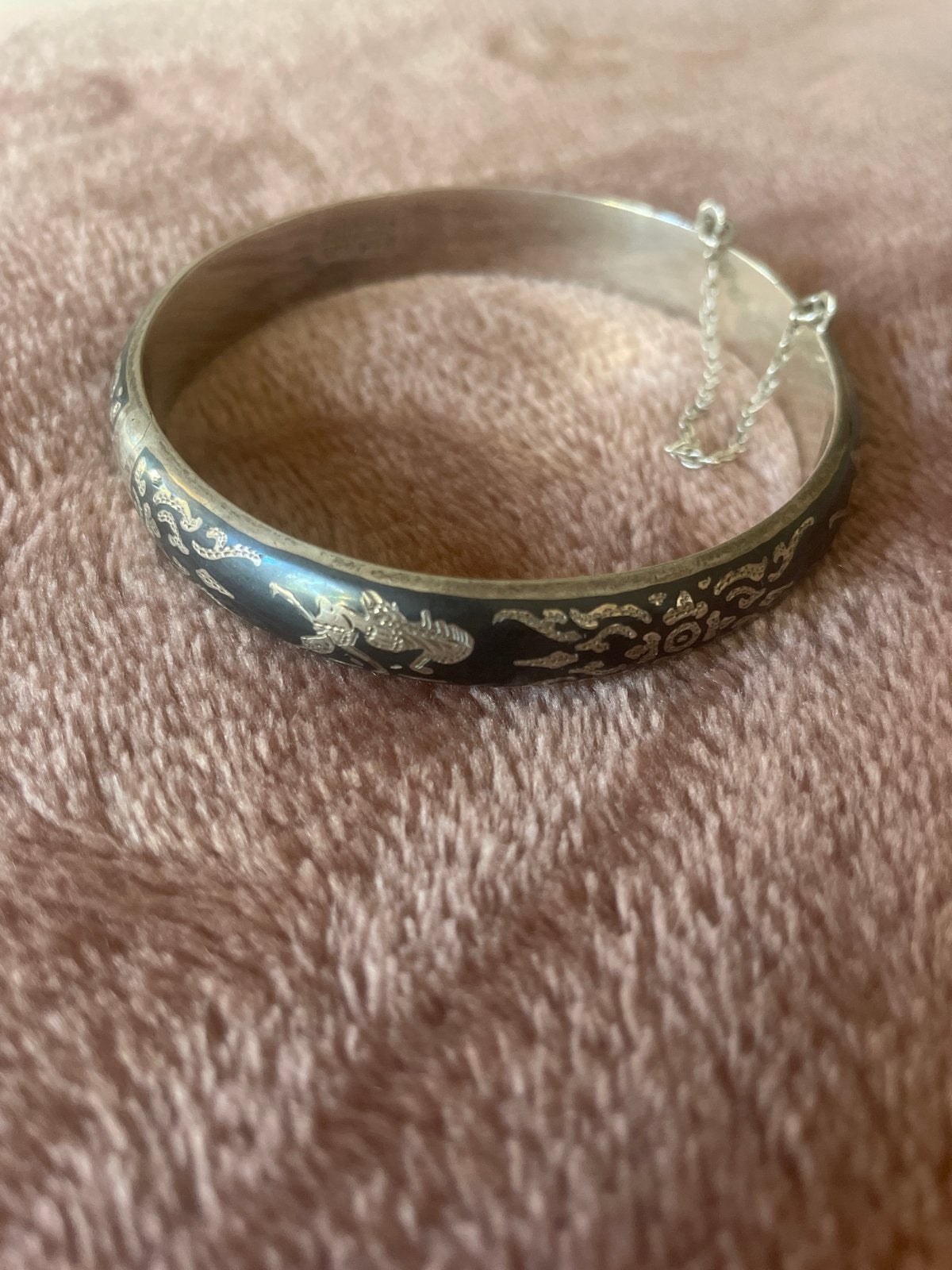 Siam zilveren armband met gedetailleerd patroon, Ophalen of Verzenden, Gebruikt, Zilver