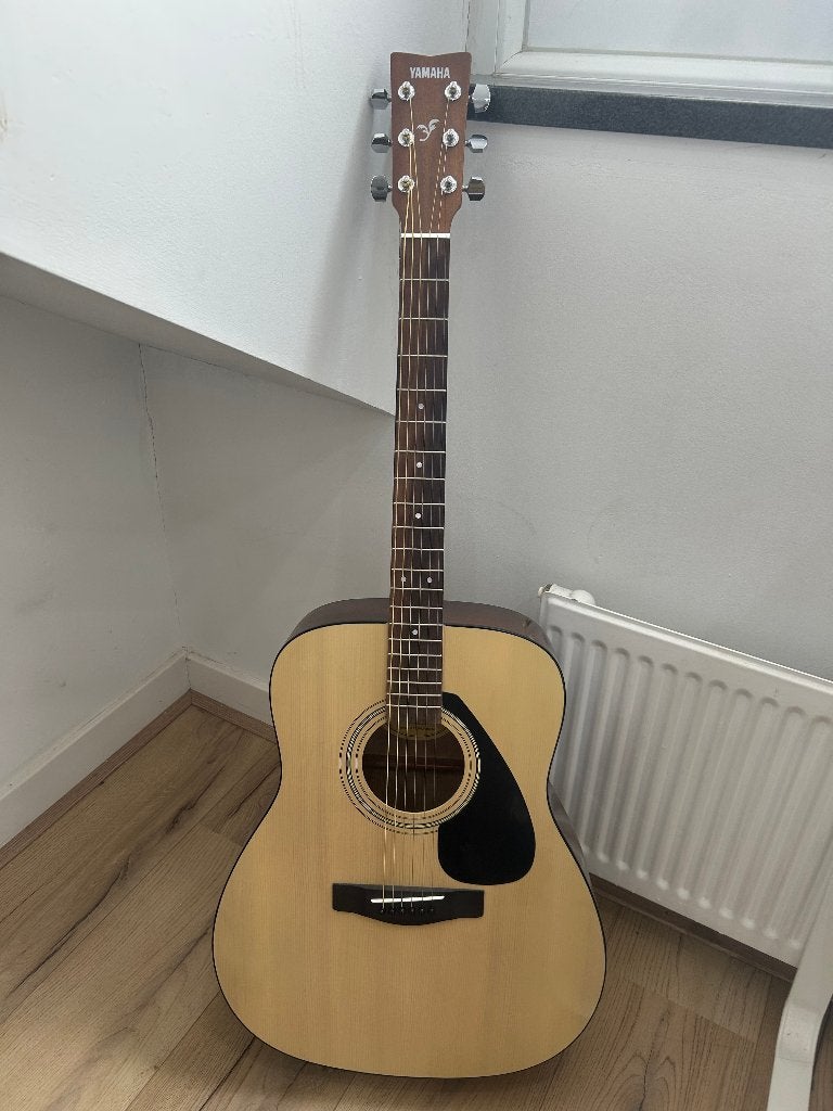 Selling yamaha guitar F310, Ophalen, Gebruikt, Western- of Steelstringgitaar