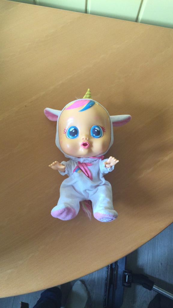 Cry baby pop Crybabies, Kinderen en Baby's, Speelgoed | Poppen, Ophalen of Verzenden, Gebruikt, Babypop