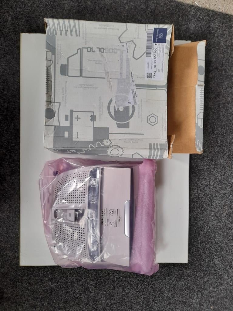 Plafondlamp mercedes w213 nieuw, Ophalen