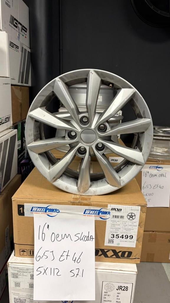 16'' Orginele Skoda Velgen 5x112 Skoda Octavia, Auto-onderdelen, Banden en Velgen, Gebruikt, Velg(en), 17 inch, Personenwagen
