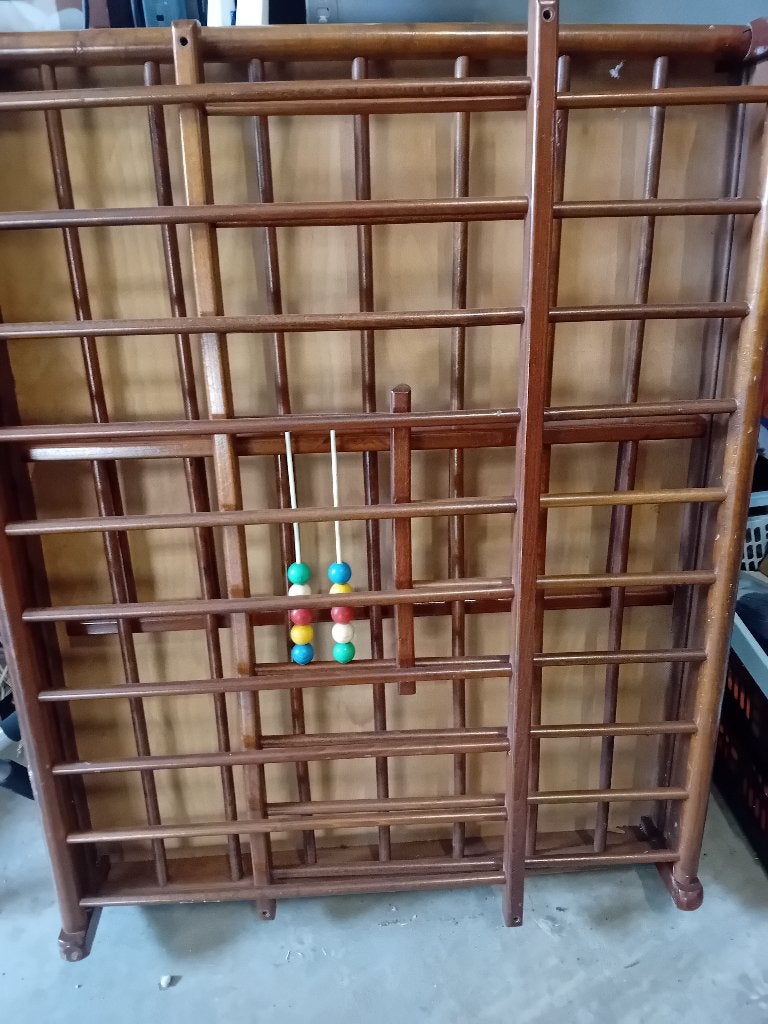 Vintage box jaren 70, Kinderen en Baby's, Boxen, Ophalen, Gebruikt, Vierkant, In hoogte verstelbaar