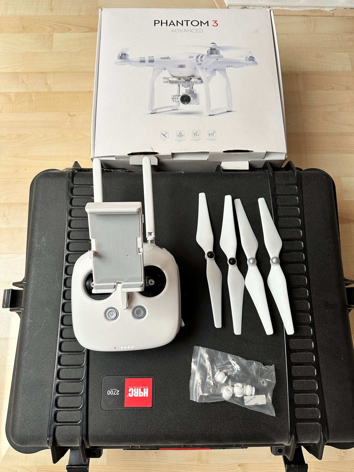 DJI Phantom 3 Advanced drone + case, Ophalen, Gebruikt, Cameradrone, 15 tot 30 minuten
