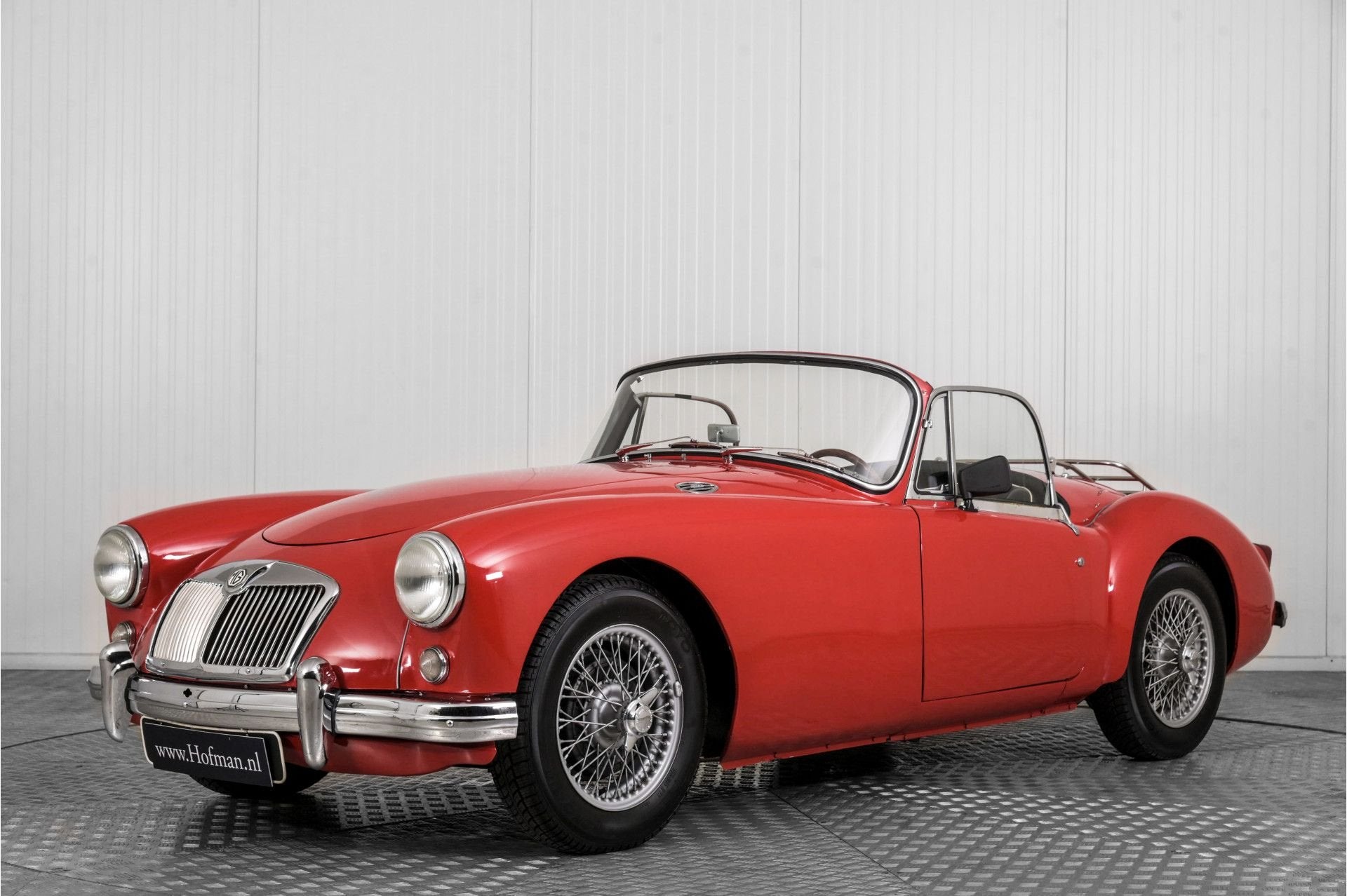 MG A MGA1500 compleet met softtop en hardtop (bj 1956), Gebruikt, 4 cilinders, Cabriolet, 68 pk