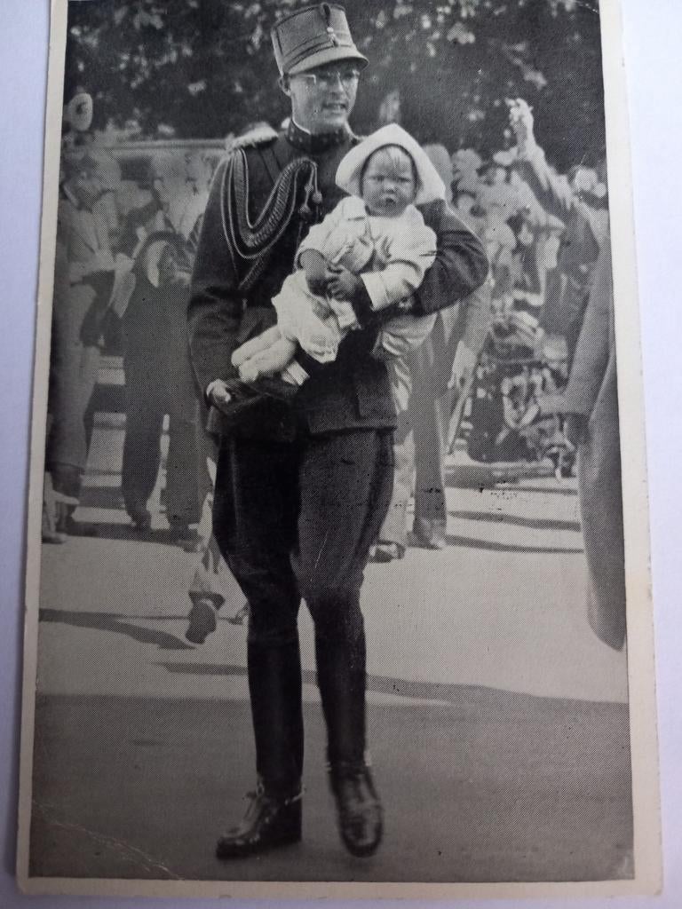 Prins Bernhard in Nederlands uniform voor 1940, ., Ophalen of Verzenden, ., Nederland