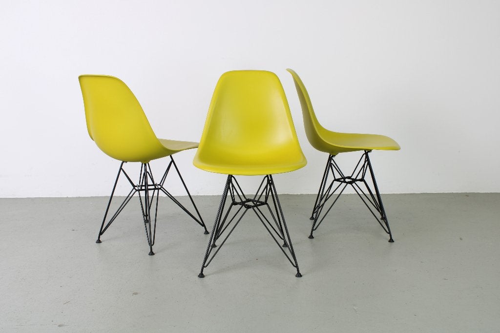 Vitra DSR Mustard, Zwart, Ophalen, Kunststof, Gebruikt, Zwart