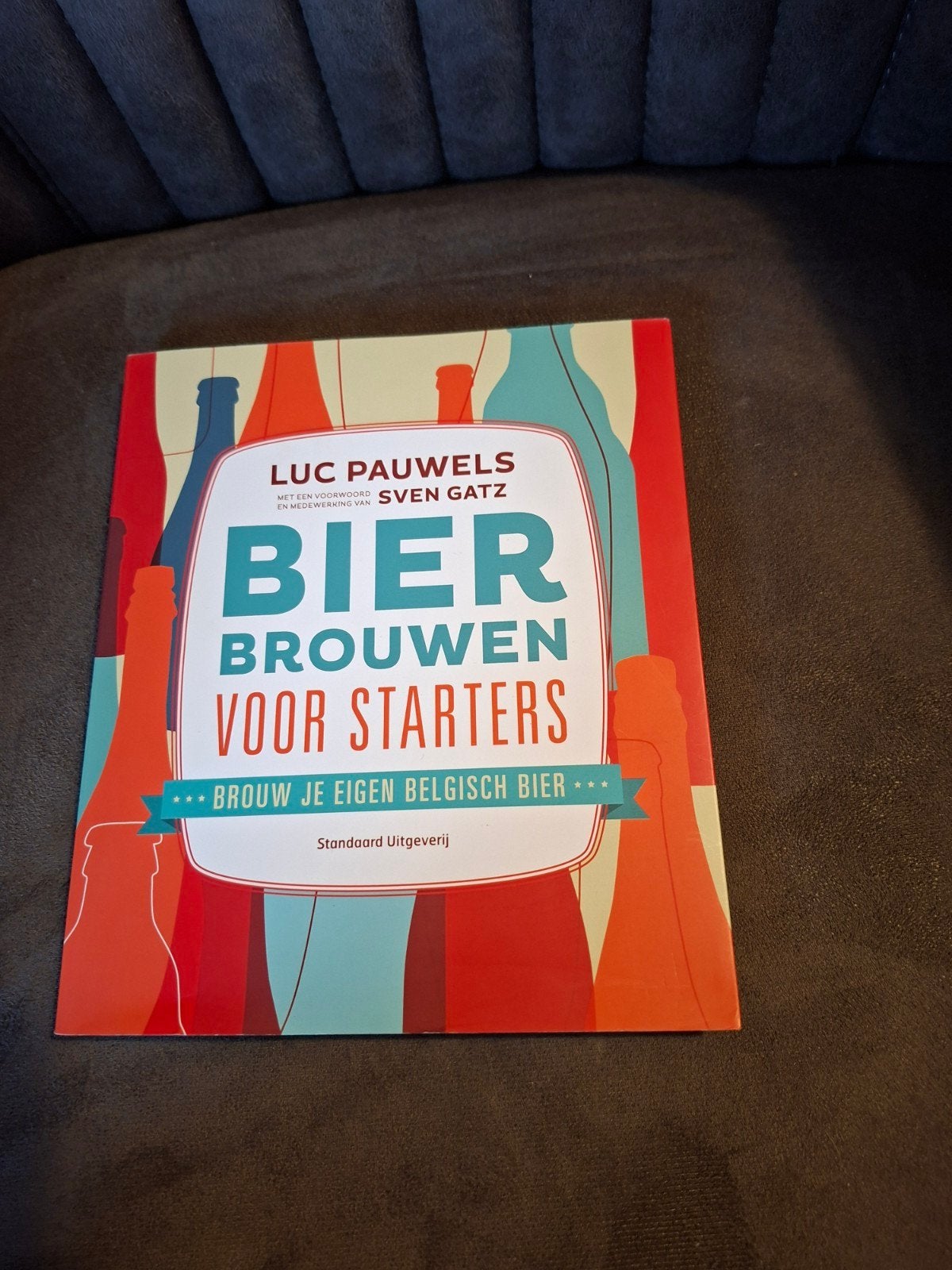 Bier Brouwen voor Starters - Brouw je eigen Belgisch Bier, Ophalen of Verzenden, Zo goed als nieuw, Overige onderwerpen, Luc Pauwels
