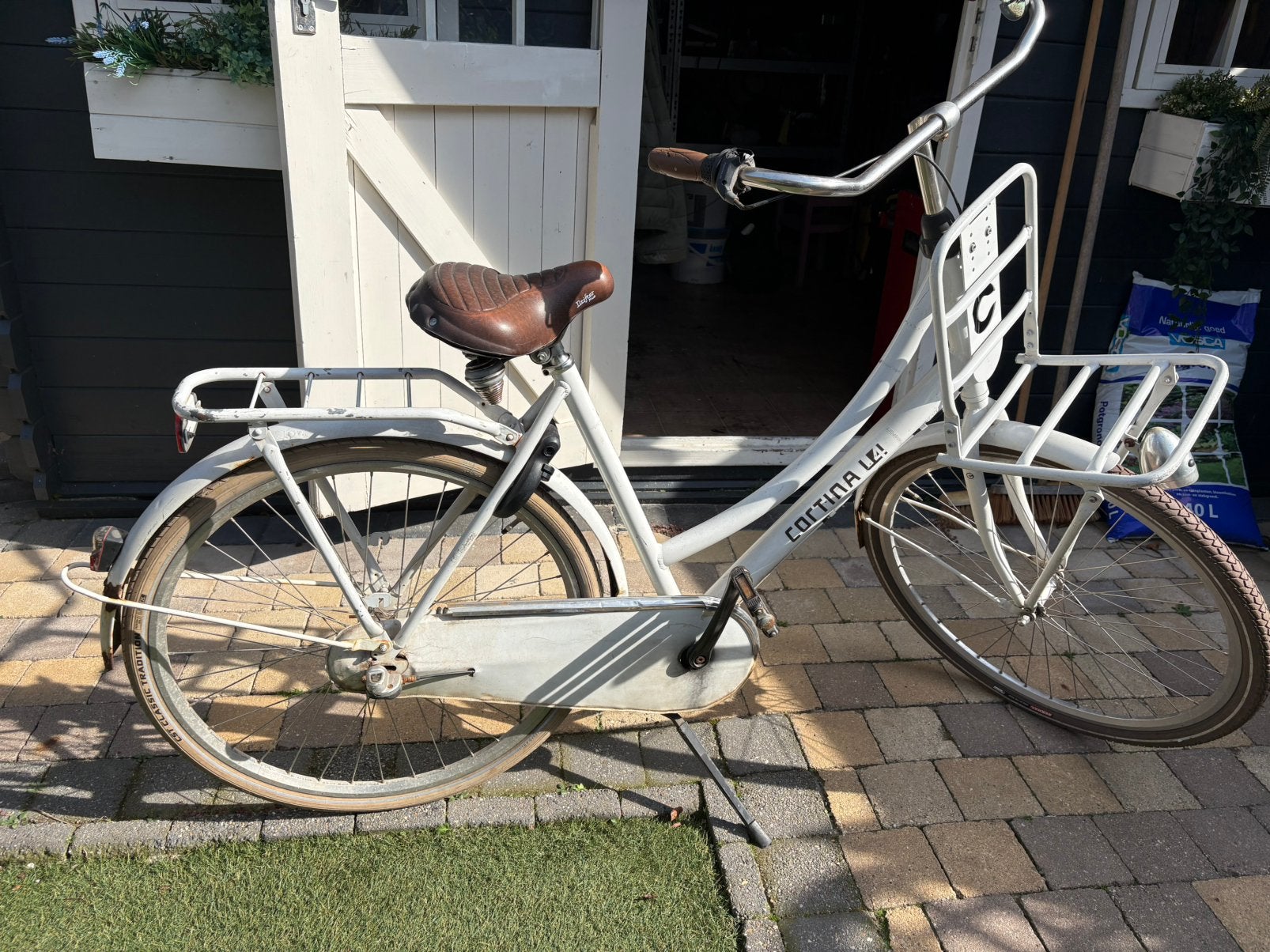 Foto 2 van Veelgebruikte cortina omafiets