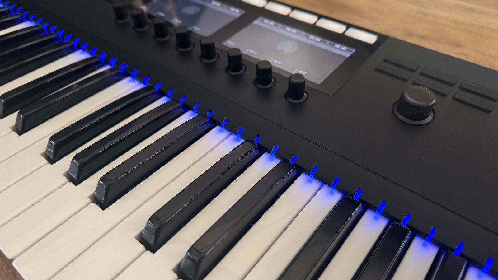 Native Instruments Komplete Kontrol S61 MK2, Muziek en Instrumenten, Keyboards, Zo goed als nieuw, 61 toetsen, Overige merken