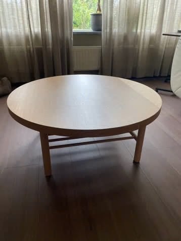 Mooie ronde salontafel/koffietafel van IKEA LISTERBY, Huis en Inrichting, Ophalen, 50 tot 100 cm, Rond, 50 tot 100 cm
