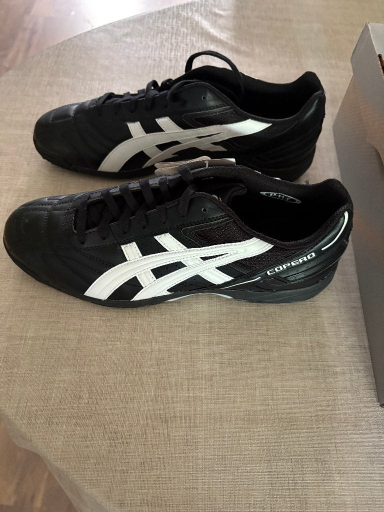 ASICS COPERO (kunstgras) Voetbal-/Hockeyschoenen (NIEUW)!!!!, Ophalen of Verzenden, Nieuw, Hardloopschoenen, Asics