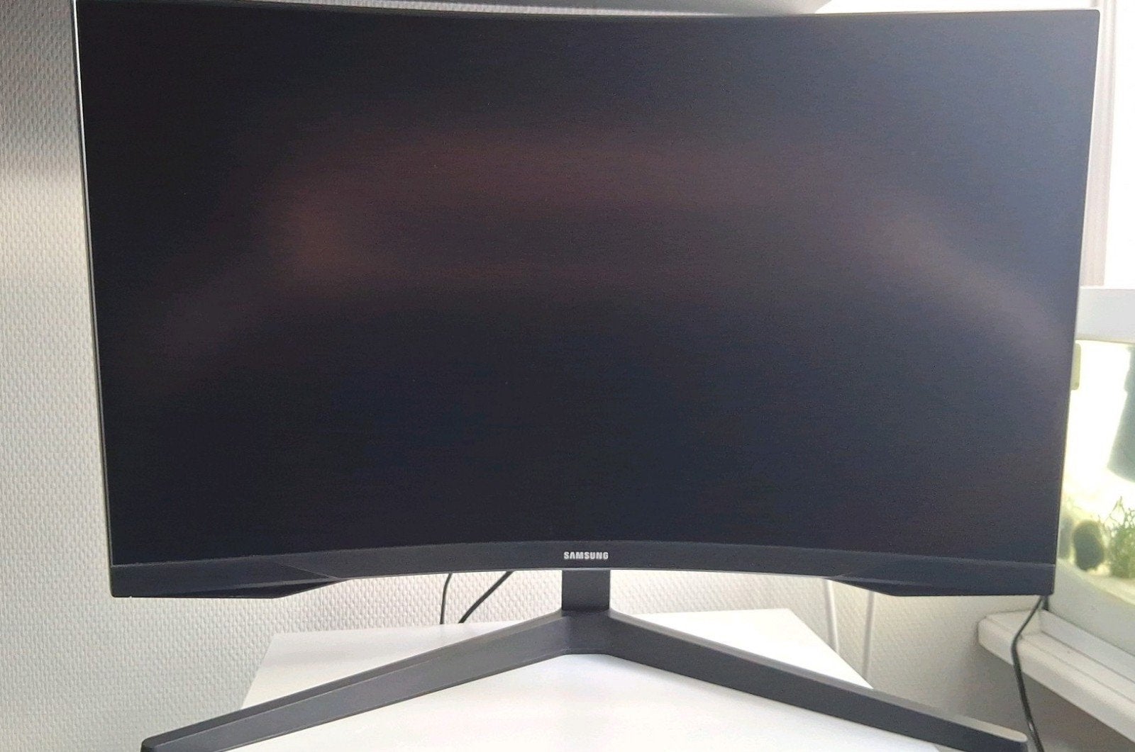 Samsung Odyssey G5 27" QHD 144Hz Curved Gaming Monitor, Gaming, 101 t/m 150 Hz, Curved, VA