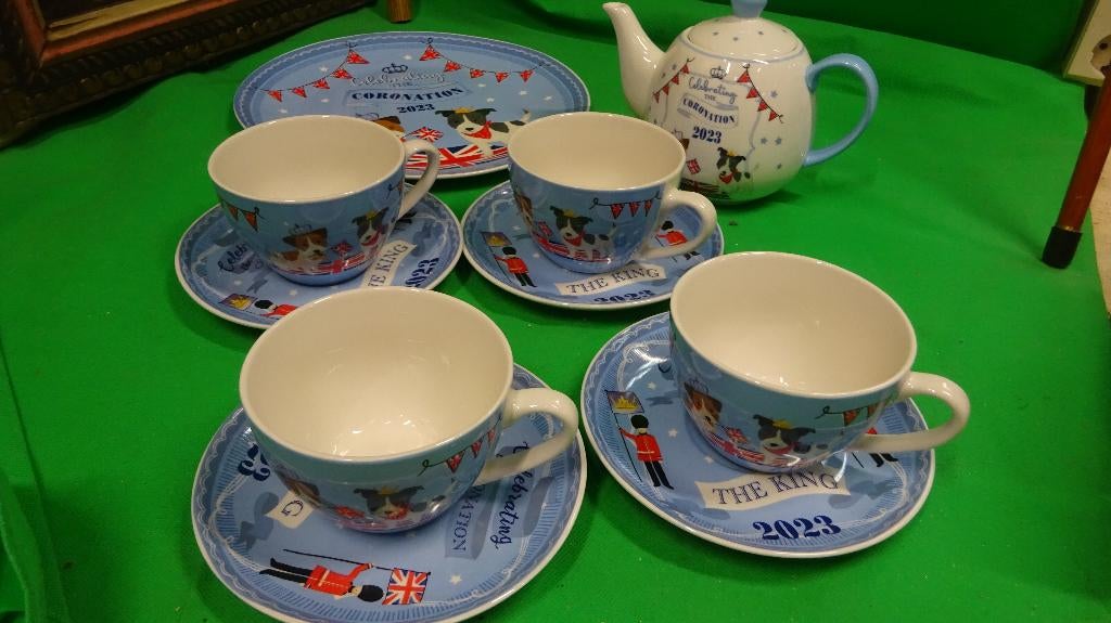 Servies Tesco Home, Huis en Inrichting, Keuken | Servies, Overige materialen, ., Ophalen of Verzenden, Zo goed als nieuw