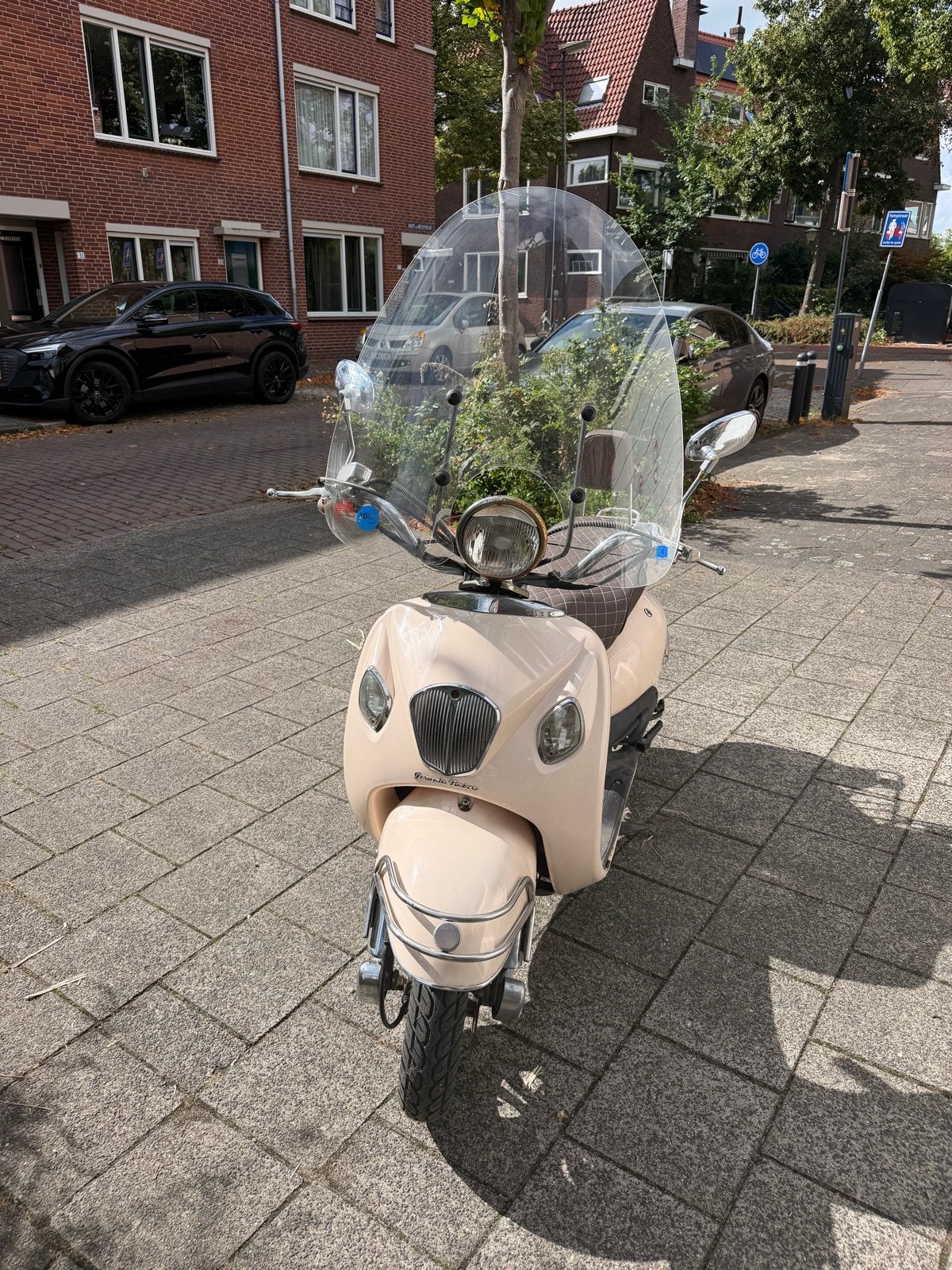 La Souris Grande Retro Scooter 2024, Ophalen, Gebruikt, Benzine, Overige merken