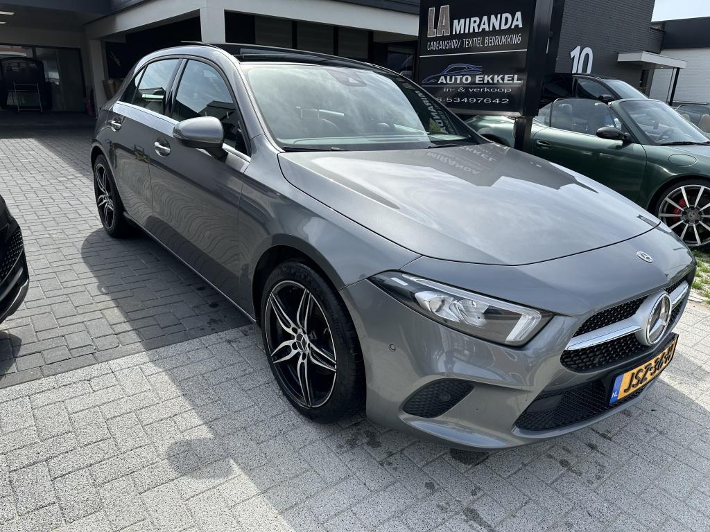 Mercedes-Benz A-Klasse 200 4Matic Premium . (bj 2022), Automaat, 15 km/l, Euro 6, Leder en Stof