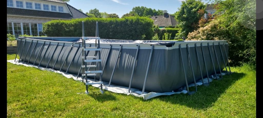 Groot intex zwembad 975cm bij 488cm  izgst 650 euro, 200 tot 300 cm, Zo goed als nieuw, Rechthoekig, Ophalen