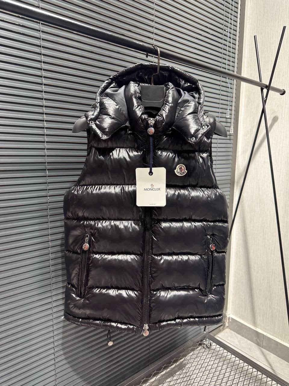 Moncler bodywarmer, Kleding | Heren, Bodywarmers, Nieuw, Zwart, Ophalen of Verzenden