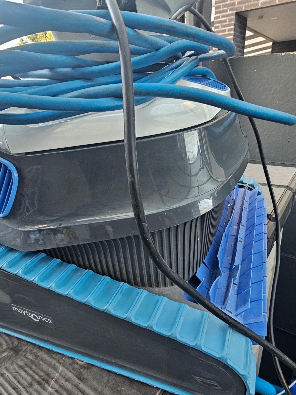 zwembadrobot dolphin s300i demo model gebruikt bij demo
opha, Ophalen, Zo goed als nieuw