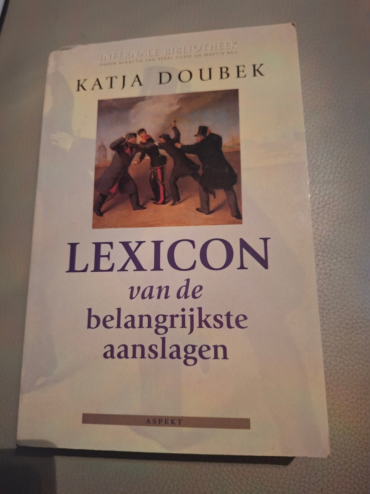 K. Doubek - Lexicon van aanslagen, Ophalen of Verzenden, Zo goed als nieuw, K. Doubek