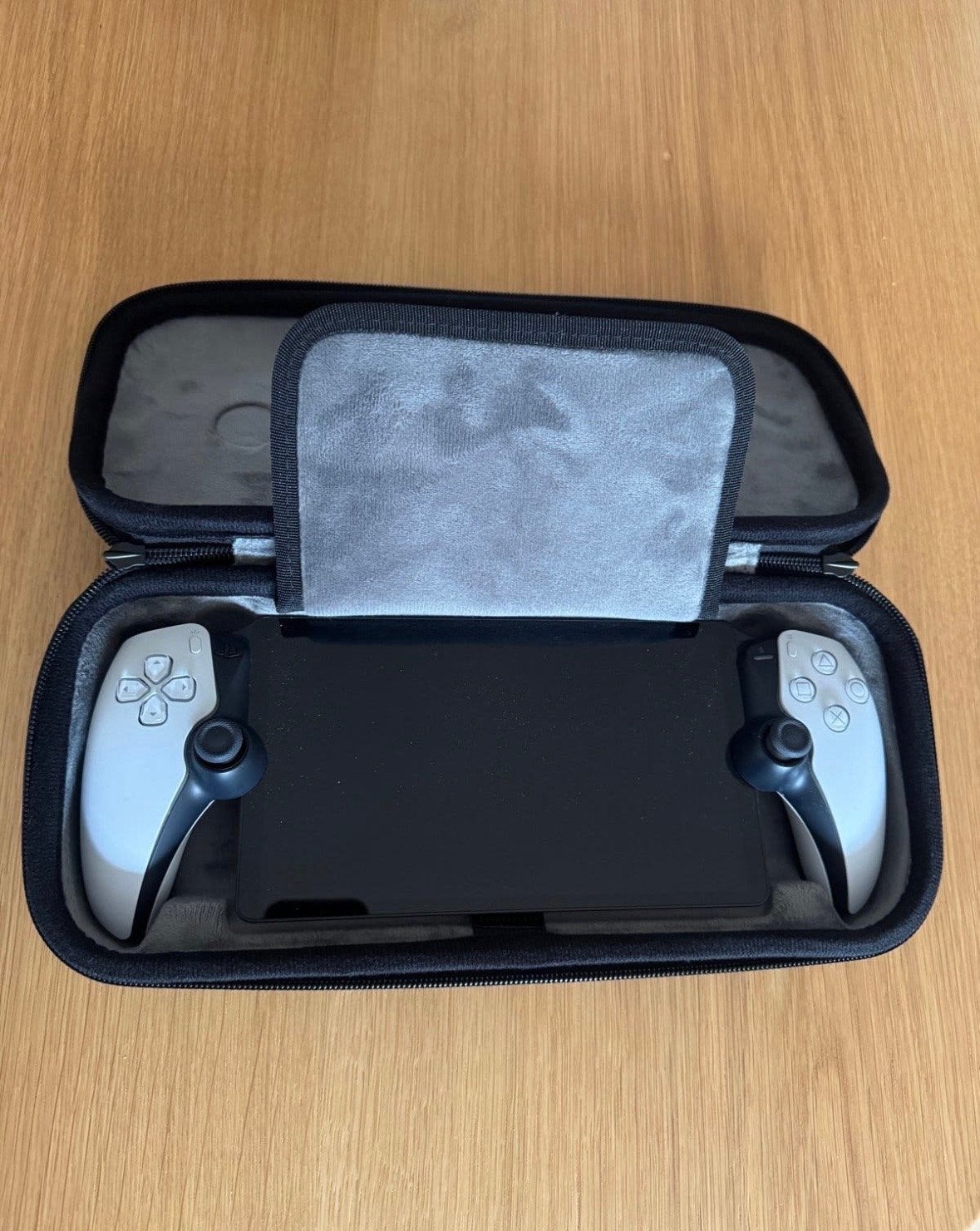 PlayStation Portal Remote Player met Skull & Co. Case, Online, Overige genres, 1 speler, Ophalen of Verzenden