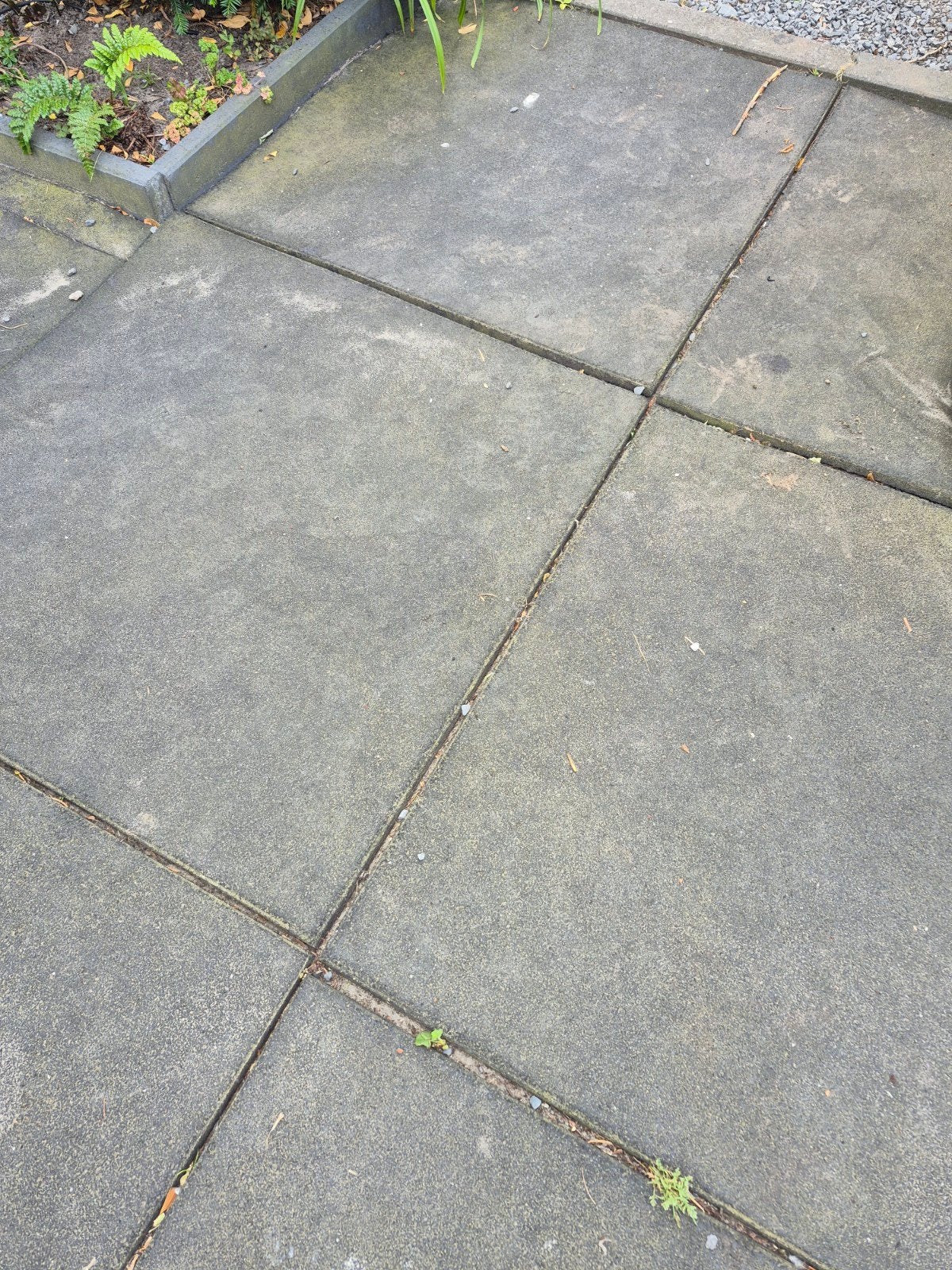 Ruim 30 m2 rubber tegels - Ideaal voor speelplaats of terras, Ophalen