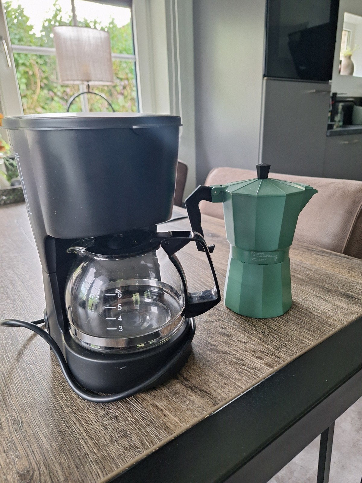 Koffiezetapparaat met glazen kan en percolator, Gebruikt, Koffiemachine, Gemalen koffie, Ophalen of Verzenden