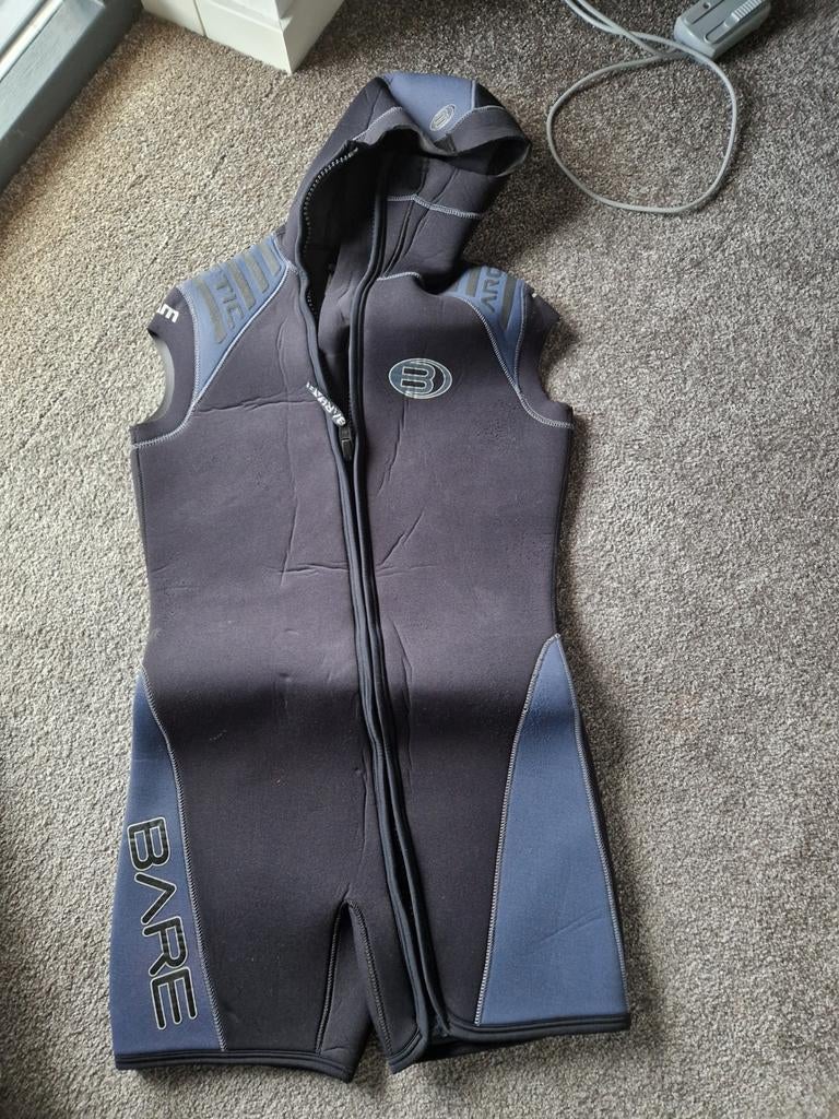 Bare 7mm Neopreen Overpak met Capuchon - Maat L/G, Watersport en Boten, Duiken, Ophalen of Verzenden, Gebruikt, Duikpak